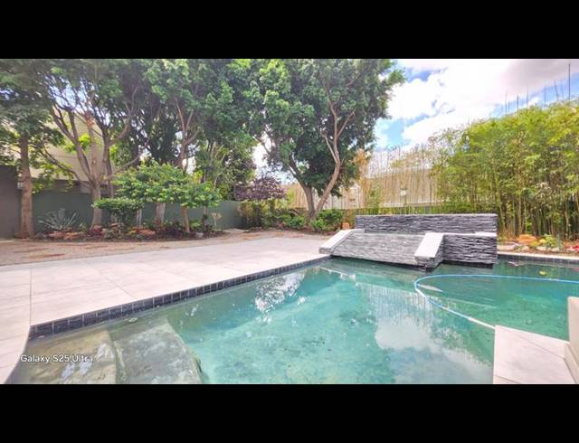 5 BEDROOM PROPERTY TO RENT IN SANDHURST